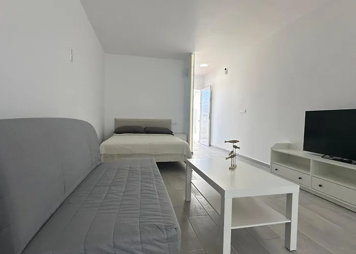 Sea & Pool, Costa Of Silencio شقة *